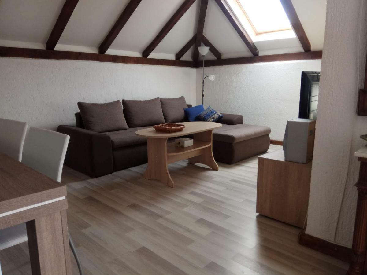 Apartman Slava Tisno Zewnętrze zdjęcie