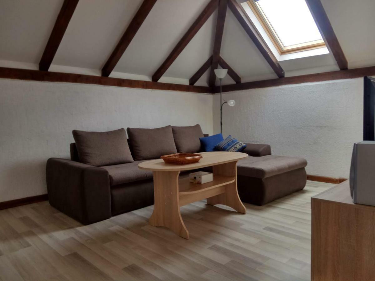 Apartman Slava Tisno Zewnętrze zdjęcie