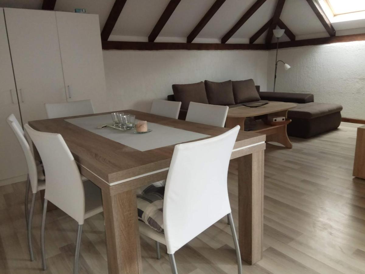 Apartman Slava Tisno Zewnętrze zdjęcie